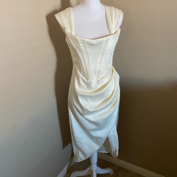 House of CB LORETTA SILKY SATIN OFF SHOULDER HIGH SLIT DRAPE CORSET MIDI NWT - Picture 2 of 8